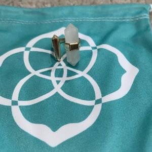 Kendra Scott stone ring.